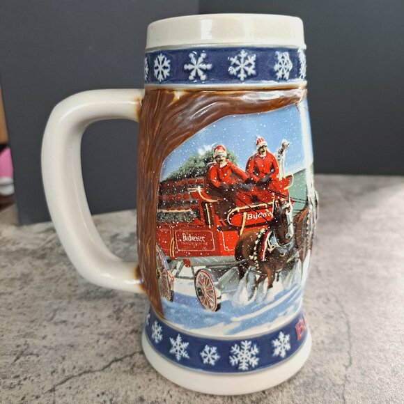 Budweiser Lighting the Way Home 1995 Holiday Stein - Picture 10 of 16